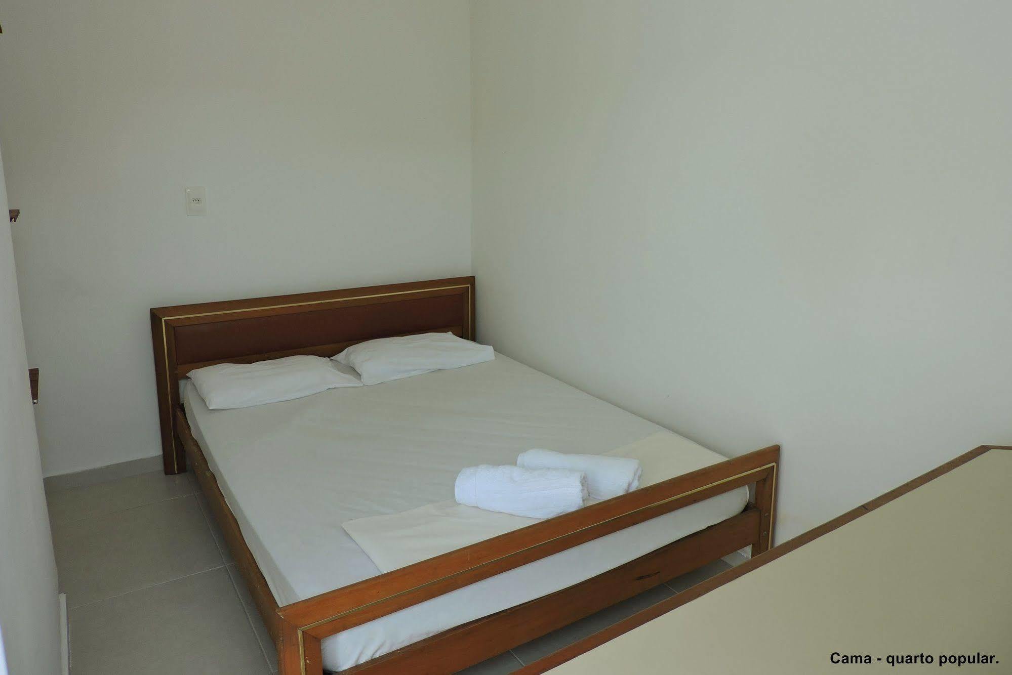 Consulado Praia Hotel Гуаружа Екстериор снимка