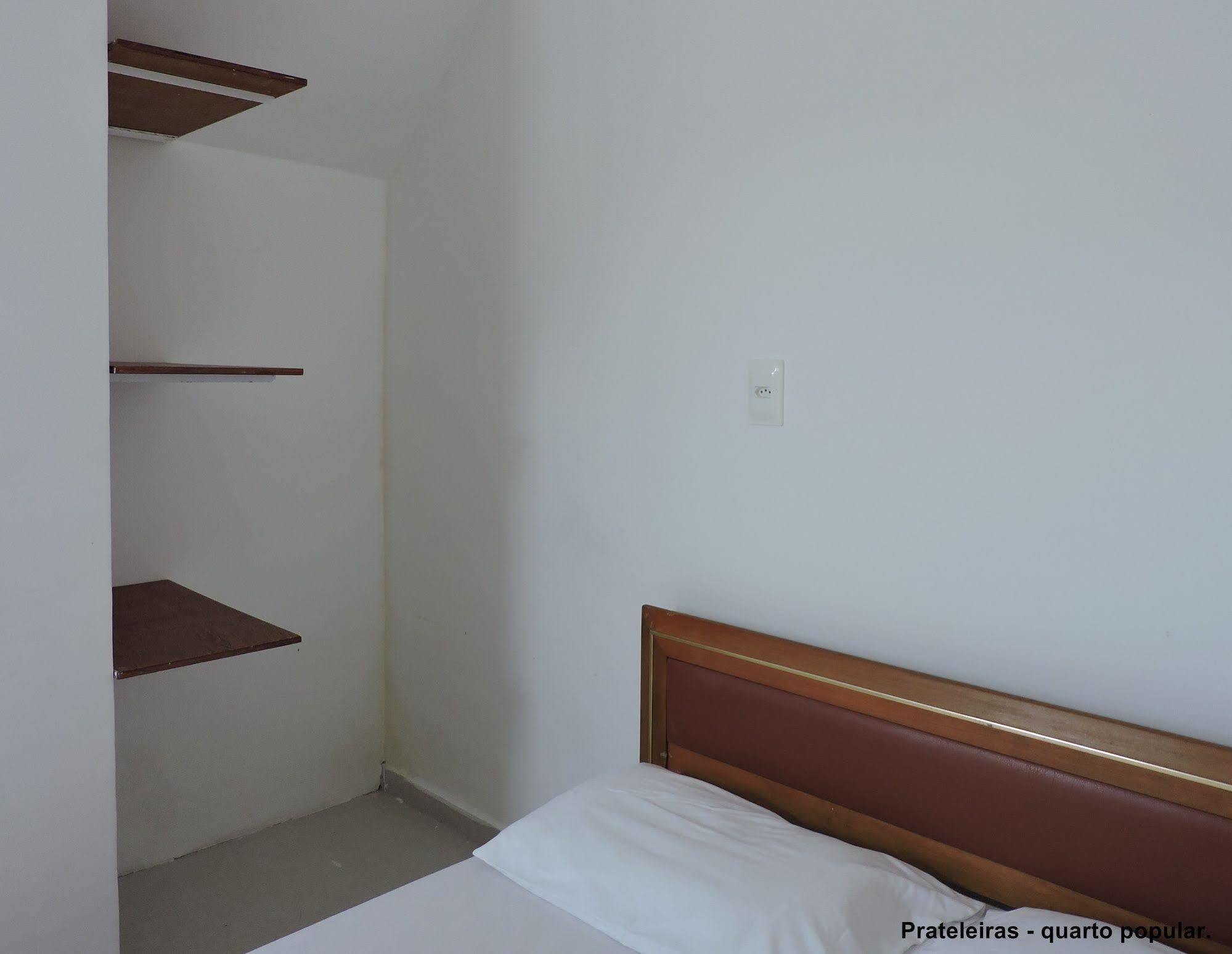 Consulado Praia Hotel Гуаружа Екстериор снимка